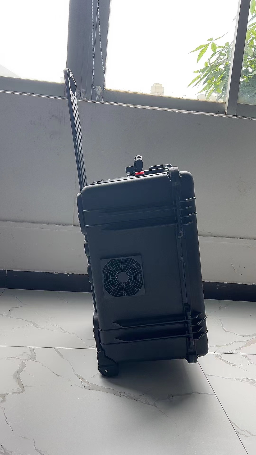 耒阳手拉箱型移动通信干扰器